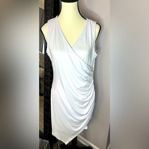 Women’s XL white, asymmetrical bodycon dress.